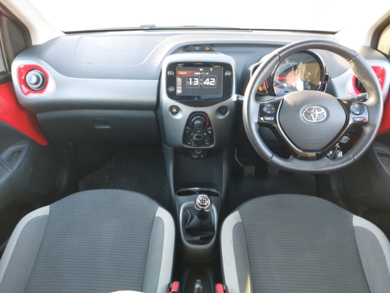 Used Toyota AYGO 2021 for sale - 76579476: Photo 2