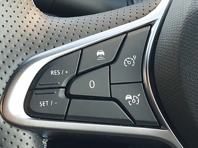 Used Renault Clio 2025 for sale - 77214296: Photo 18