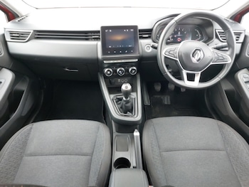 Used Renault Clio 2023 for sale - 79489418: Photo