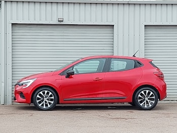 Used Renault Clio 2023 for sale - 79489418: Photo