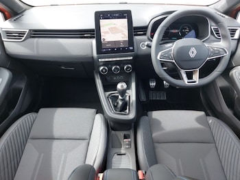Used Renault Clio 2026 for sale - 79461597: Photo