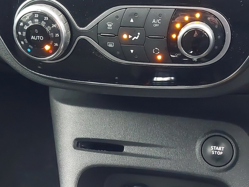 Used Renault Captur 2017 for sale - 77269862: Photo 15