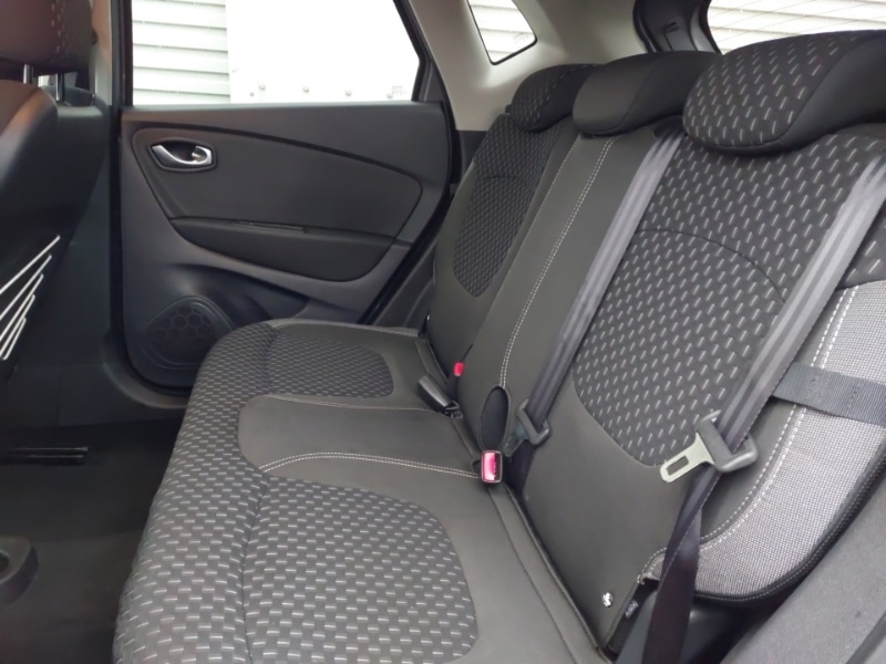 Used Renault Captur 2017 for sale - 77269862: Photo 6