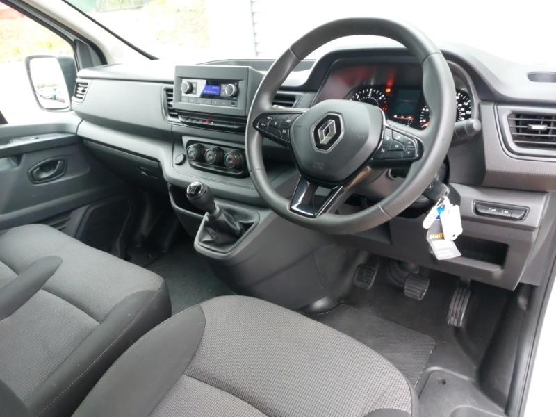 Used Renault Trafic 2022 for sale - 77166278: Photo 2