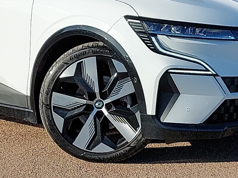 Used Renault Megane E Tech 2024 for sale - 77580344: Photo 9