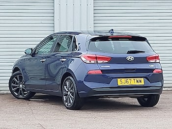 Used Hyundai i30 2017 for sale - 76275770: Photo 3