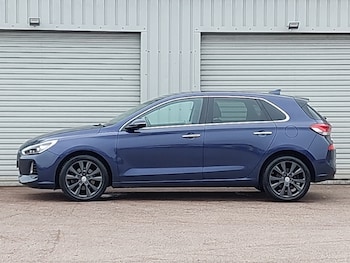 Used Hyundai i30 2017 for sale - 76275770: Photo 4