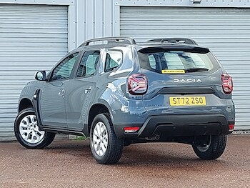 Used Dacia Duster 2023 for sale - 76533231: Photo