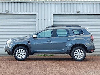Used Dacia Duster 2023 for sale - 76533231: Photo