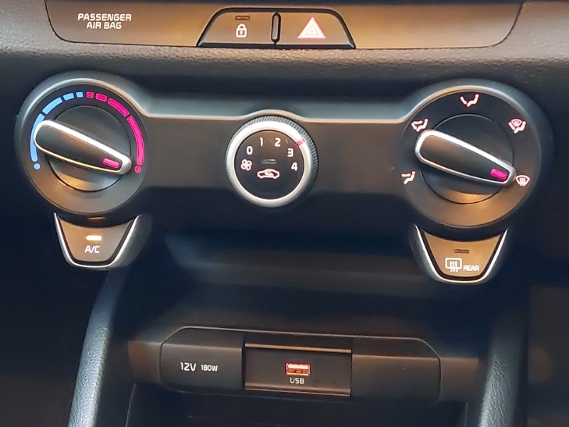 Used Kia Stonic 2023 for sale - 76619025: Photo 13