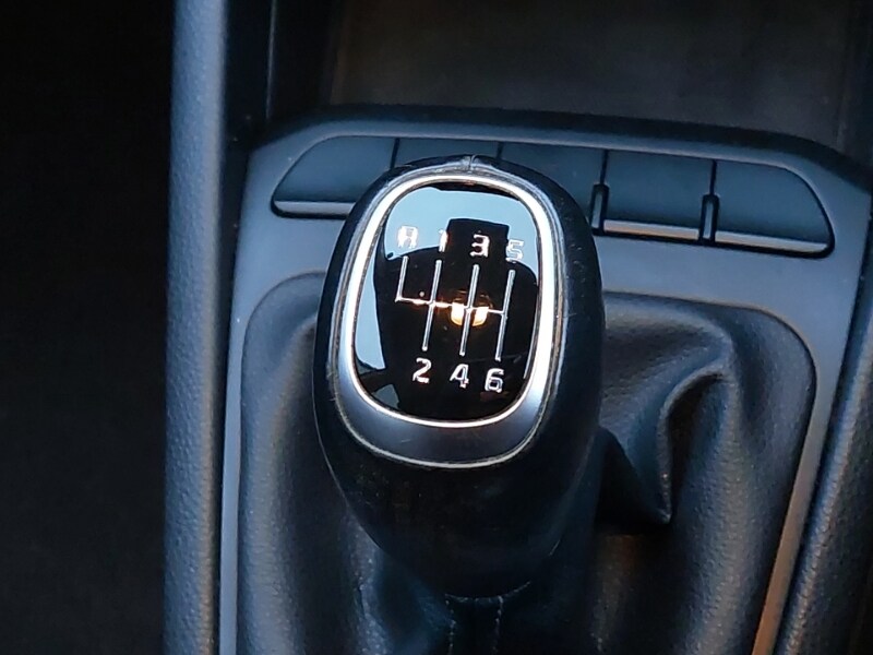 Used Kia Stonic 2023 for sale - 76619025: Photo 14