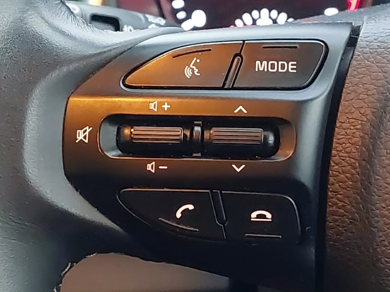 Used Kia Stonic 2023 for sale - 76619025: Photo 15