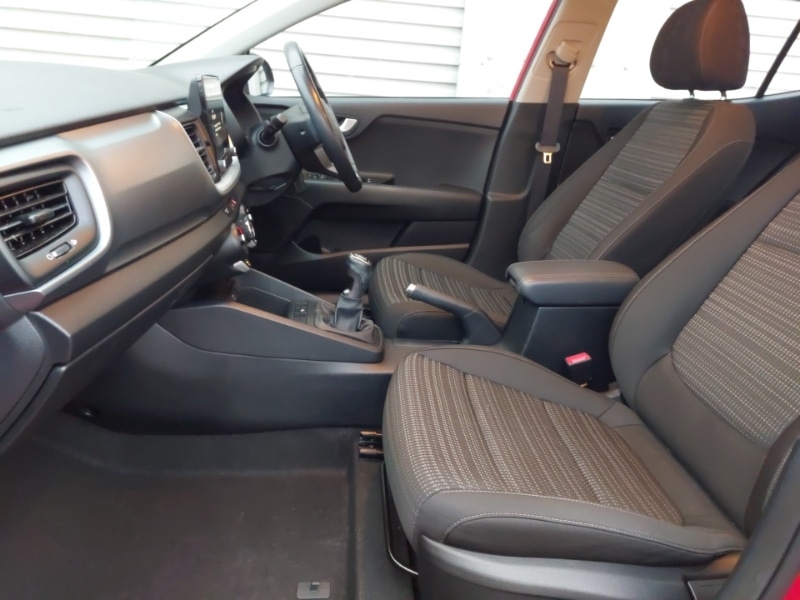 Used Kia Stonic 2023 for sale - 76619025: Photo 5