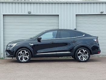 Used Renault Arkana 2023 for sale - 76893573: Photo