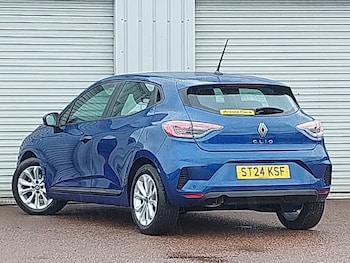 Used Renault Clio 2024 for sale - 78790833: Photo