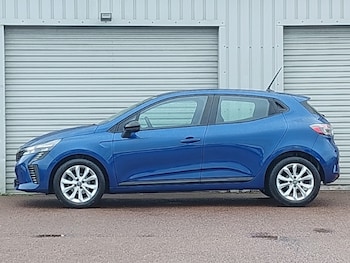 Used Renault Clio 2024 for sale - 78790833: Photo