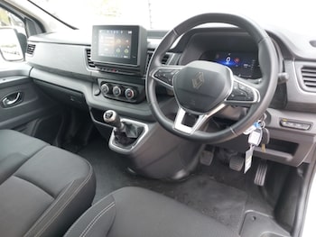 Used Renault Trafic 2024 for sale - 79253229: Photo