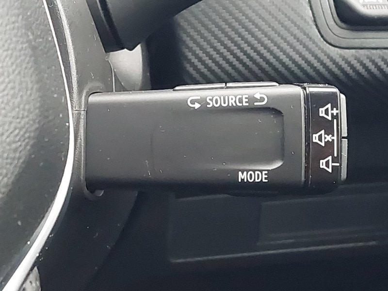 Used Renault Captur 2022 for sale - 76543207: Photo 19