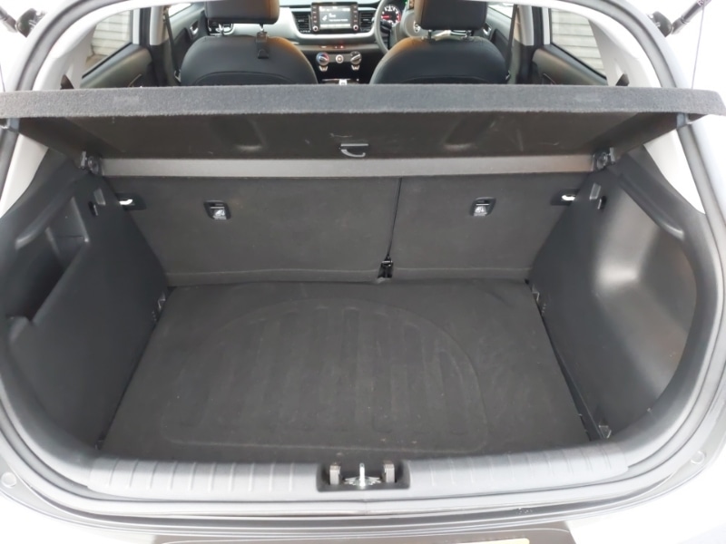 Used Kia Stonic 2019 for sale - 77150407: Photo 8