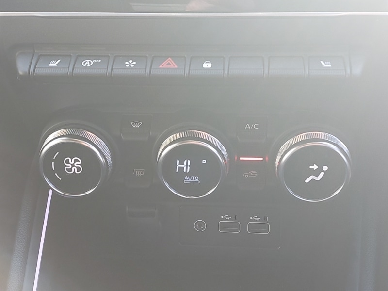 Used Renault Clio 2025 for sale - 77975094: Photo 16