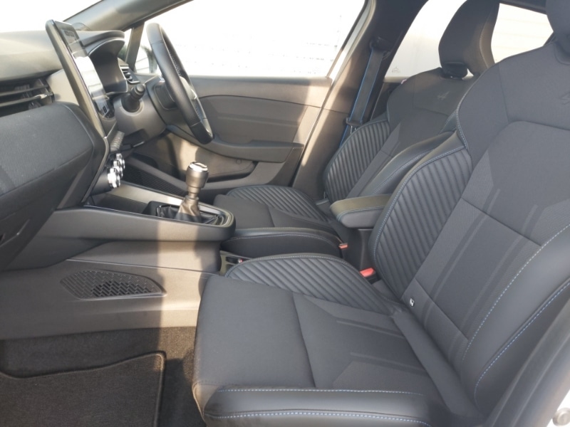 Used Renault Clio 2025 for sale - 77975094: Photo 5