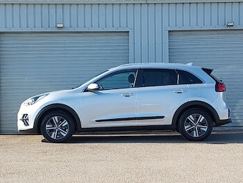 Used Kia Niro 2020 for sale - 78112857: Photo