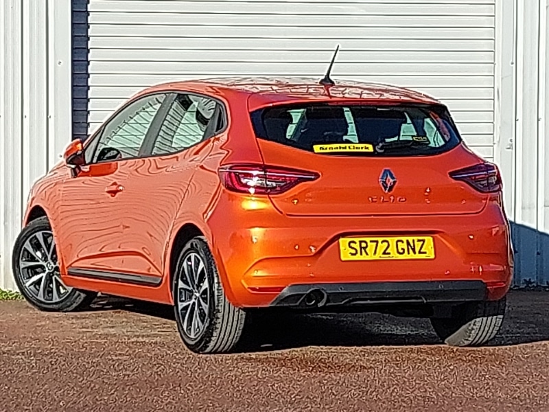 Used Renault Clio 2022 for sale - 76343639: Photo 3