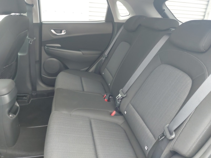 Used Hyundai KONA 2021 for sale - 76365727: Photo 6