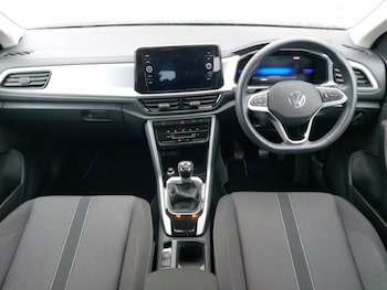 Used Volkswagen T-Roc 2022 for sale - 77419120: Photo