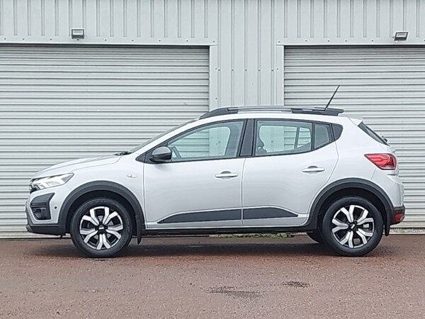 Used Dacia Sandero Stepway 2023 for sale - 76331630: Photo 4