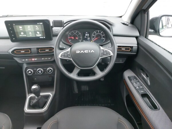 Used Dacia Sandero Stepway 2023 for sale - 76331630: Photo 7