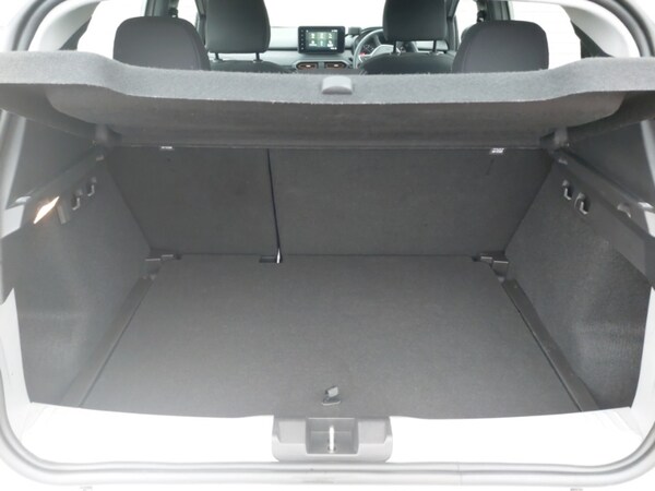 Used Dacia Sandero Stepway 2023 for sale - 76331630: Photo 8