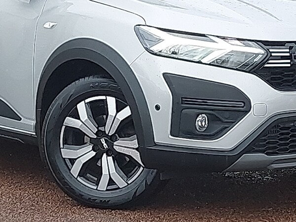 Used Dacia Sandero Stepway 2023 for sale - 76331630: Photo 9