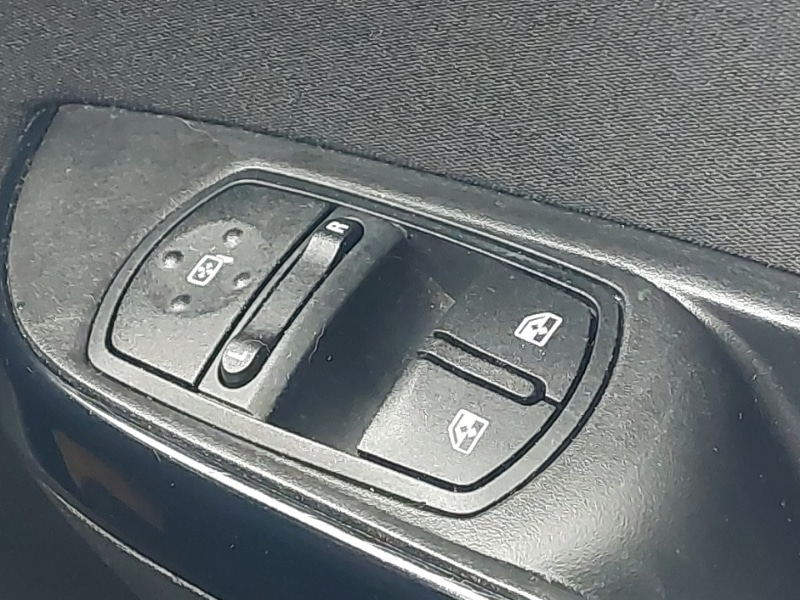 Used Vauxhall Corsa 2019 for sale - 77907335: Photo 18