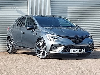 Used Renault Clio 2023 for sale - 78441867: Photo