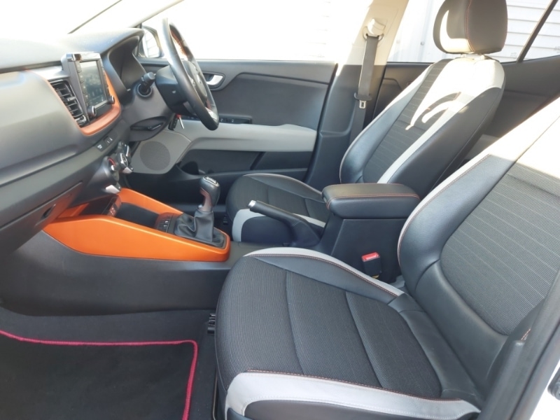 Used Kia Stonic 2019 for sale - 77183484: Photo 5