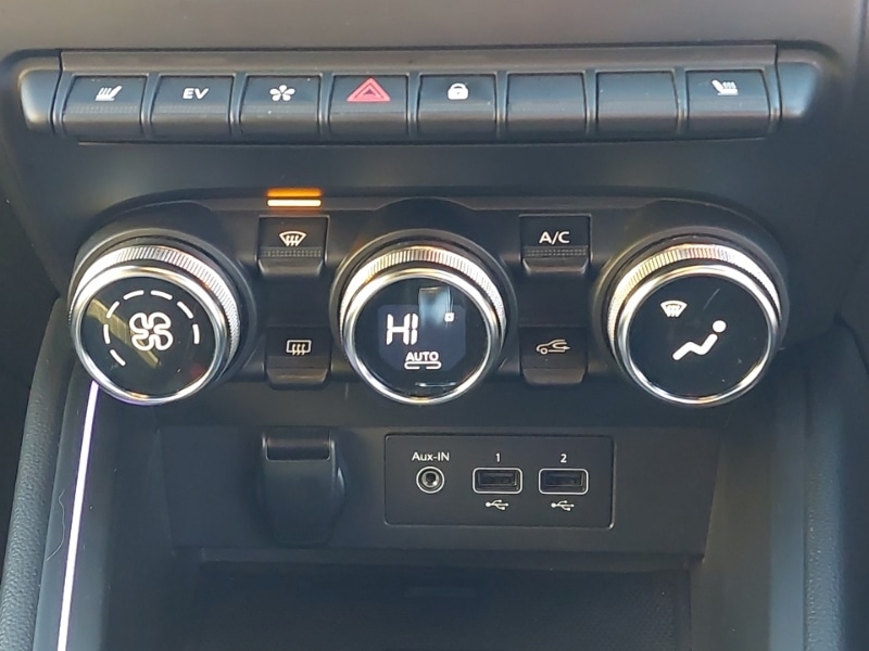 Used Renault Clio 2022 for sale - 76602386: Photo 15