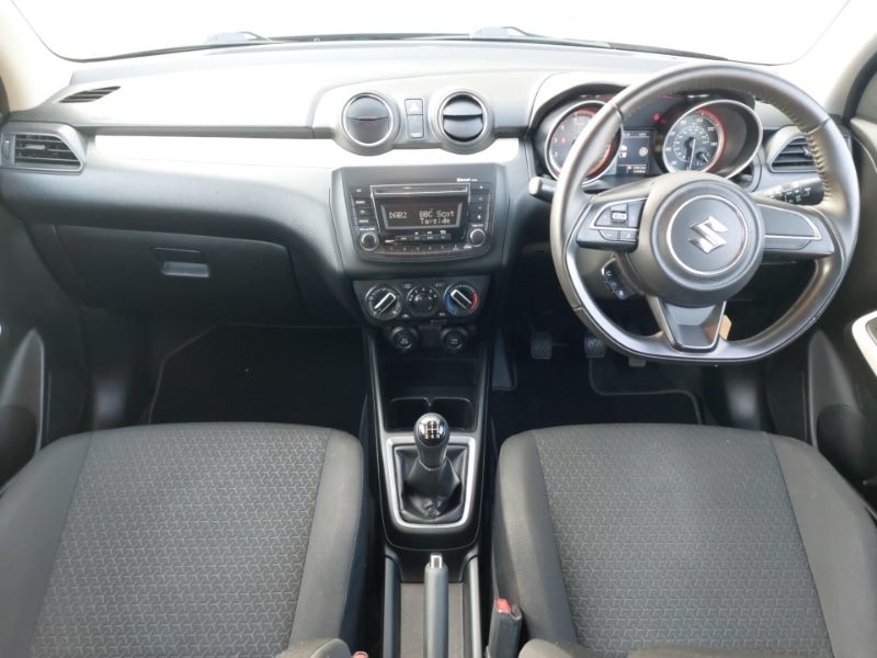 Used Suzuki Swift 2020 for sale - 77751355: Photo 2