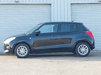 Used Suzuki Swift 2020 for sale - 77751355: Photo