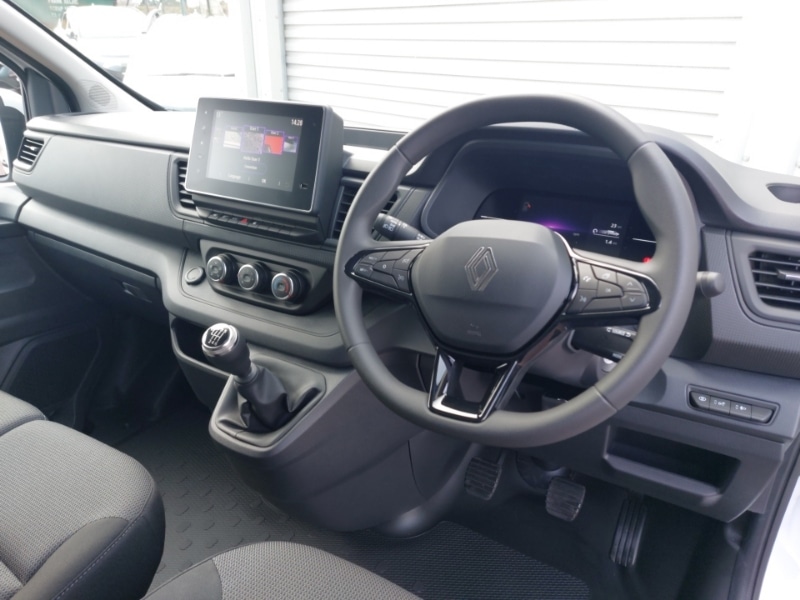 Used Renault Trafic 2025 for sale - 76624323: Photo 2