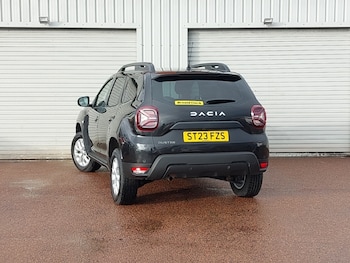 Used Dacia Duster 2023 for sale - 77366308: Photo