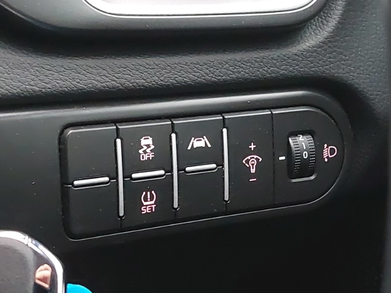 Used Kia XCeed 2023 for sale - 77615069: Photo 18