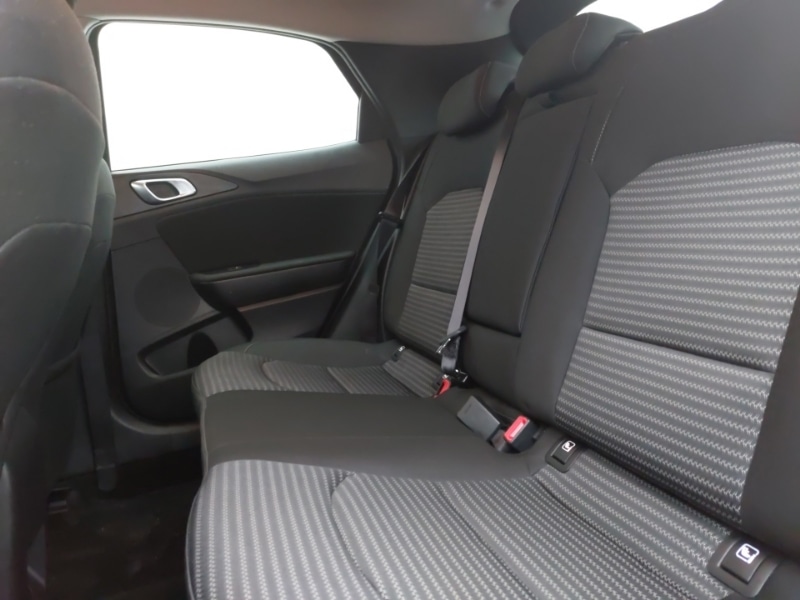 Used Kia XCeed 2023 for sale - 77615069: Photo 6