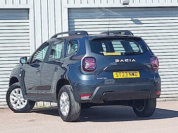 Used Dacia Duster 2023 for sale - 78369451: Photo