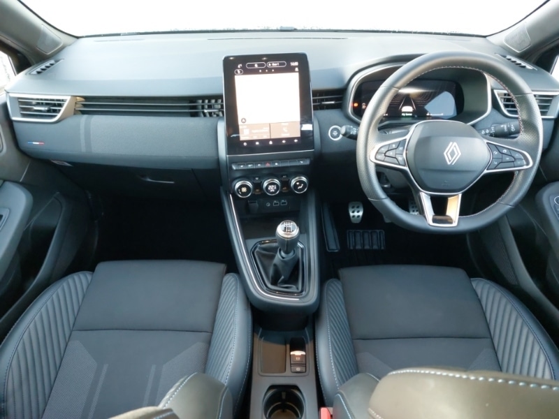 Used Renault Clio 2025 for sale - 77078359: Photo 2