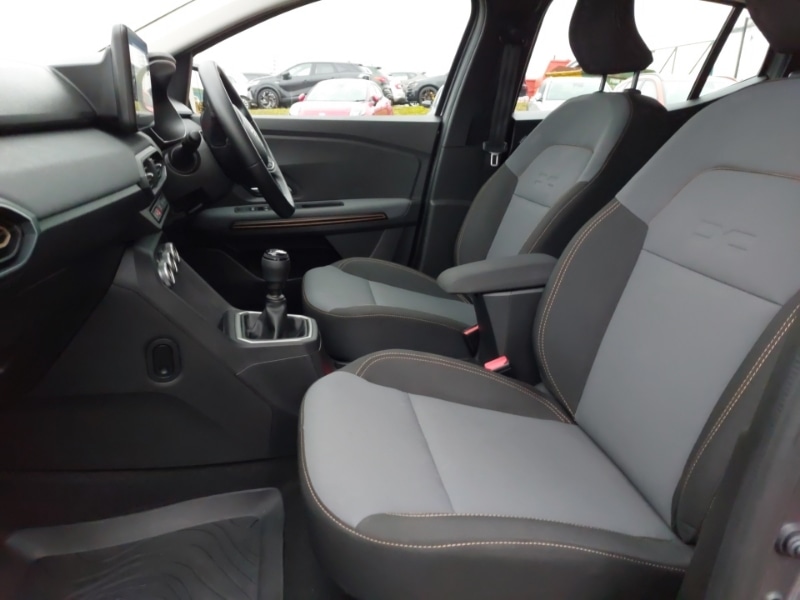 Used Dacia Sandero Stepway 2024 for sale - 77338516: Photo 5