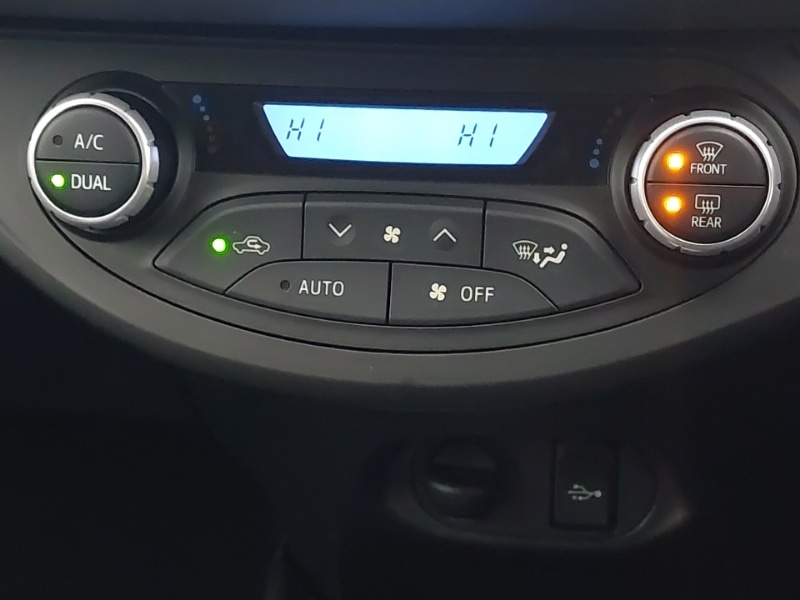 Used Toyota Yaris 2019 for sale - 76726347: Photo 14