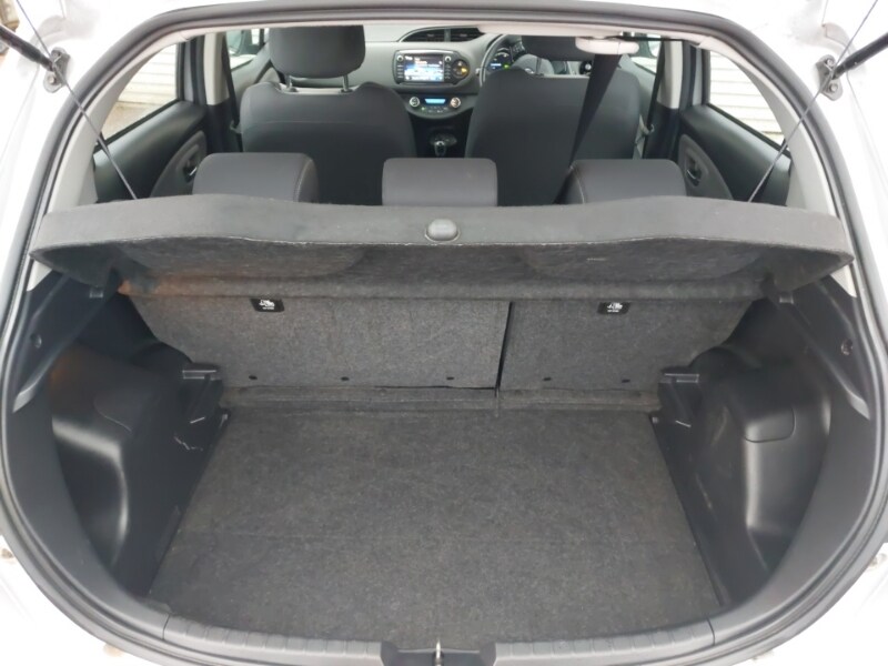 Used Toyota Yaris 2019 for sale - 76726347: Photo 8