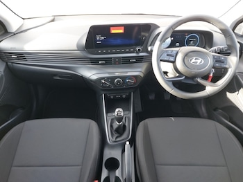 Used Hyundai i20 2025 for sale - 77058817: Photo