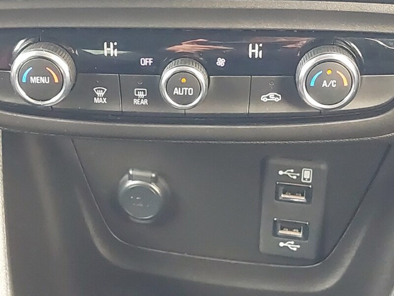 Used Vauxhall Crossland 2023 for sale - 77623695: Photo 15